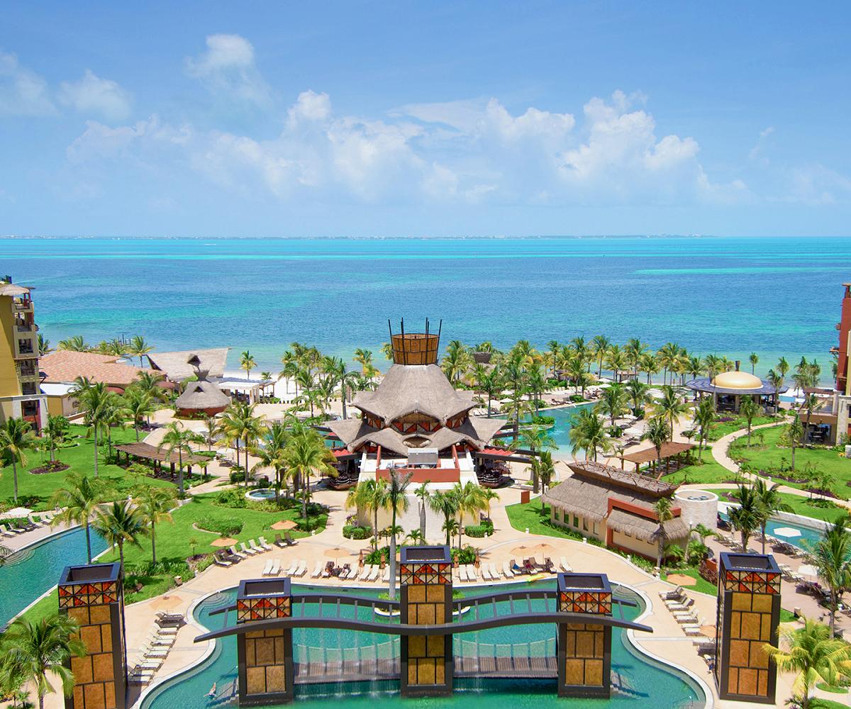 Villa del Palmar Cancún